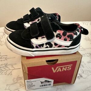 TODDLER VANS